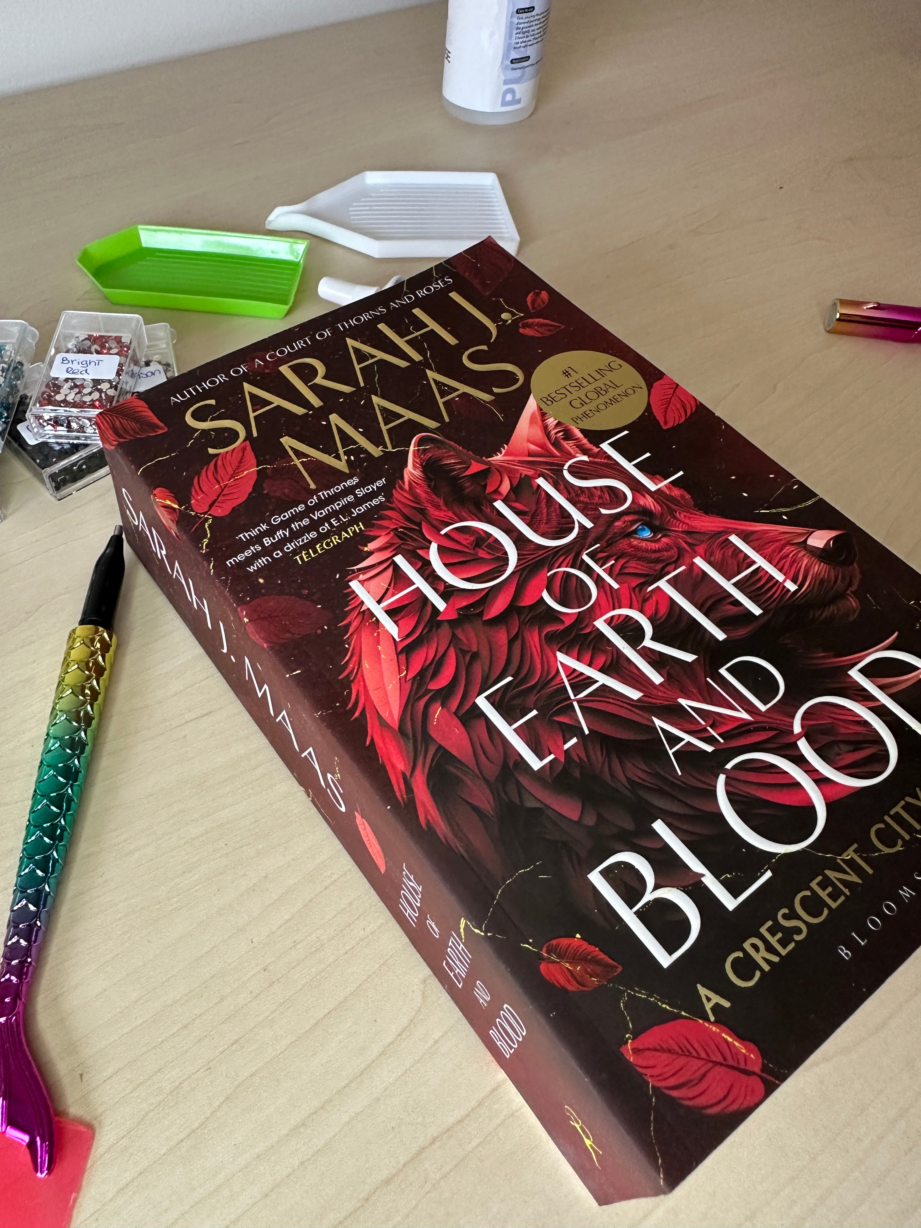 House Of Earth And Blood by Sarah J. Maas